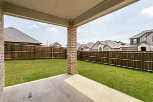 9704 Autumn Leaves Ln, Aubrey, TX 76227 - Photo 26