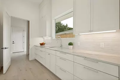 6633 Greenwich Lane, Dallas, TX 75230 - Photo 10