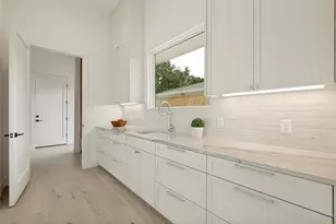6633 Greenwich Ln, Dallas, TX 75230 - Photo 10