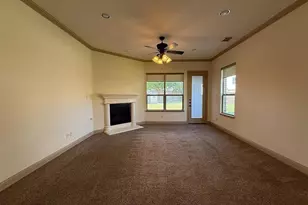9001 Blue Water Dr, Plano, TX 75025 - Photo 10