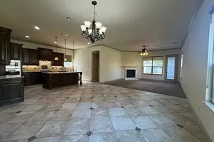 9001 Blue Water Dr, Plano, TX 75025 - Photo 4