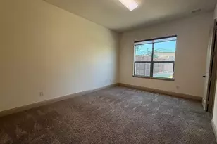 9001 Blue Water Dr, Plano, TX 75025 - Photo 6