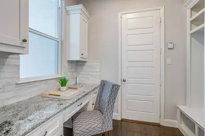 13821 Parkline Way, Fort Worth, TX 76008 - Photo 12