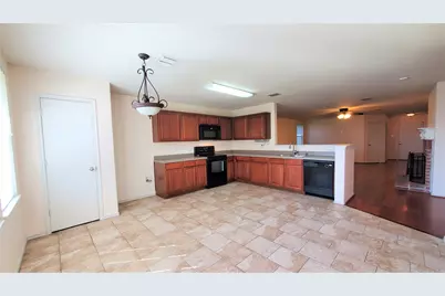 7536 Almondale Drive, Fort Worth, TX 76131 - Photo 8
