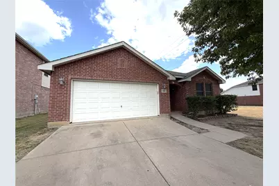 7536 Almondale Drive, Fort Worth, TX 76131 - Photo 2