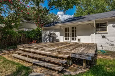 541 Parkhurst Drive, Dallas, TX 75218 - Photo 18