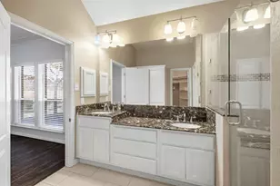14616 Vintage Ln, Addison, TX 75001 - Photo 20