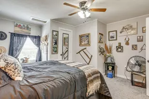 404 Calgary Rd, Azle, TX 76020 - Photo 14