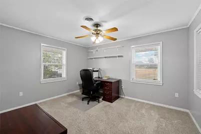 407 E Walnut Street, Abbott, TX 76621 - Photo 20