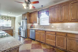 10521 N Haven Dr, Benbrook, TX 76126 - Photo 18