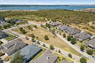 6955 Clay Academy Boulevard, Dallas, TX 75236 - Photo 26
