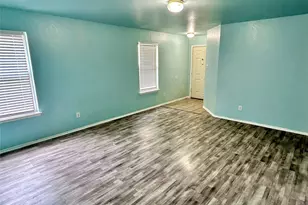 7073 Wax Berry Dr, Dallas, TX 75249 - Photo 14