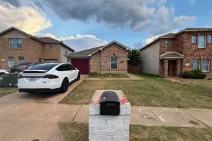 7073 Wax Berry Dr, Dallas, TX 75249 - Photo 1