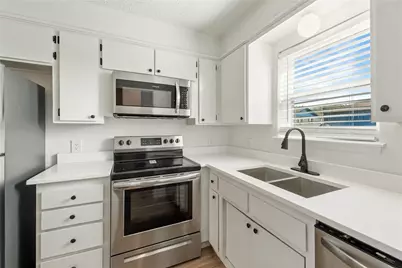 7700 Chapin Road #4, Fort Worth, TX 76116 - Photo 4