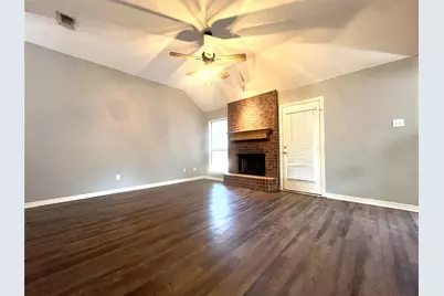 518 Wild Springs Drive, Midlothian, TX 76065 - Photo 4