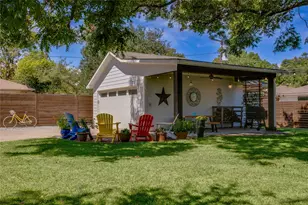 6221 Town Hill Ln, Dallas, TX 75214 - Photo 34