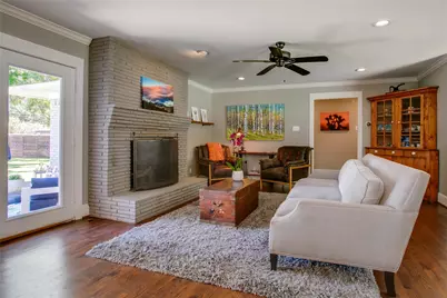 6221 Town Hill Lane, Dallas, TX 75214 - Photo 12