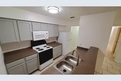 3425 and 3427 Republic Drive, Forest Hill, TX 76140 - Photo 30