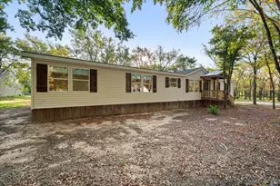 114 Kingswood Dr, Streetman, TX 75859 - Photo 1