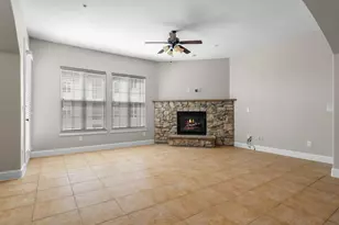555 Via Amalfi, Irving, TX 75039 - Photo 4
