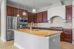 555 Via Amalfi, Irving, TX 75039 - Photo 12