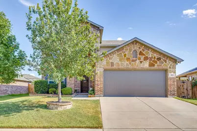 352 Pin Cushion Trail, Burleson, TX 76028 - Photo 2