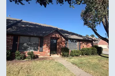910 Austin, Weatherford, TX 76086 - Photo 2