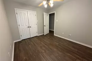 502 Oakridge Dr, Greenville, TX 75402 - Photo 16