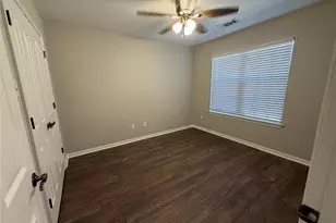 502 Oakridge Dr, Greenville, TX 75402 - Photo 20