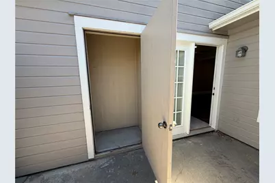 502 Oakridge Drive, Greenville, TX 75402 - Photo 24
