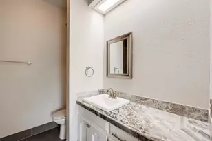 510 Norwood Pl, Arlington, TX 76013 - Photo 12