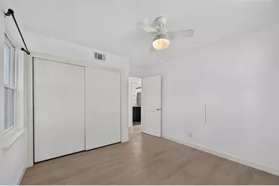13749 Pyramid Drive, Farmers Branch, TX 75234 - Photo 16