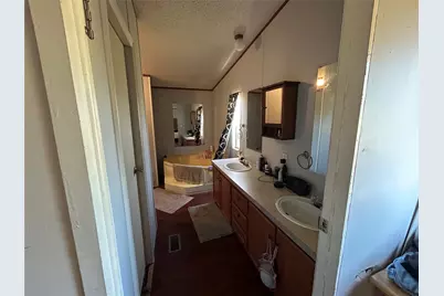11225 County Road 510, Venus, TX 76084 - Photo 12