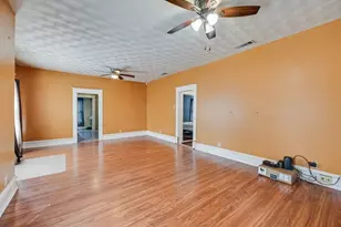1415 Dowdy Ferry Rd, Hutchins, TX 75141 - Photo 6