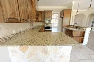 8421 Justin Ave, College Station, TX 77845 - Photo 12