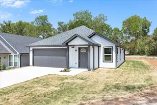 415 E Monterey St, Denison, TX 75021 - Photo 2