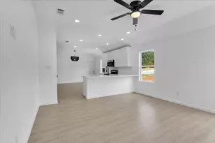415 E Monterey St, Denison, TX 75021 - Photo 6
