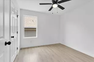 415 E Monterey St, Denison, TX 75021 - Photo 22