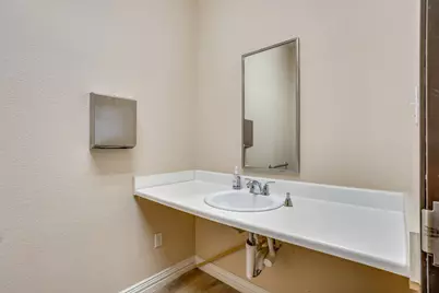 1415 E Belt Line Road, Carrollton, TX 75006 - Photo 30