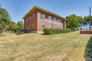 1415 E Belt Line Rd, Carrollton, TX 75006 - Photo 1
