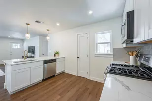 10618 Cotillion Dr, Dallas, TX 75228 - Photo 10