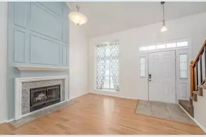 7516 Meadow Creek Drive, Fort Worth, TX 76123 - Photo 2