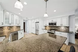 3614 Lake Pontchartrain Dr, Arlington, TX 76016 - Photo 14