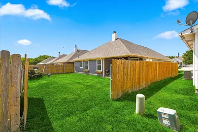 236 Firefly Drive, Springtown, TX 76082 - Photo 22
