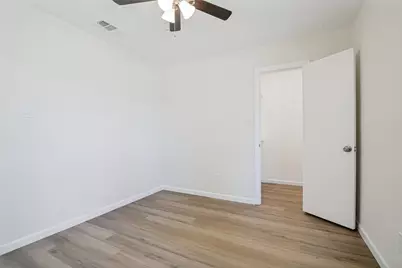 1022 Holland Drive, Garland, TX 75040 - Photo 14