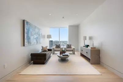 1747 Leonard Street #2401, Dallas, TX 75201 - Photo 10