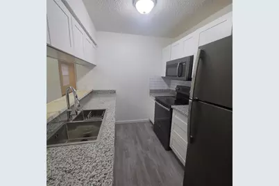 104 N Heights Drive #2, Crowley, TX 76036 - Photo 6