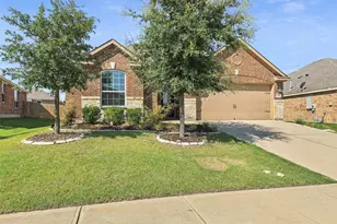 407 Winchester Dr, Celina, TX 75009 - Photo 2
