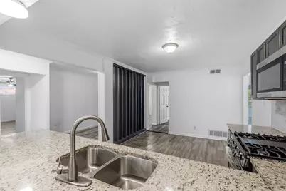 2508 Syracuse Drive, Irving, TX 75062 - Photo 18
