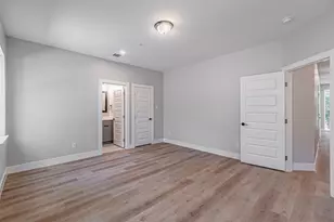 2376 Longhorn St, Dallas, TX 75228 - Photo 6